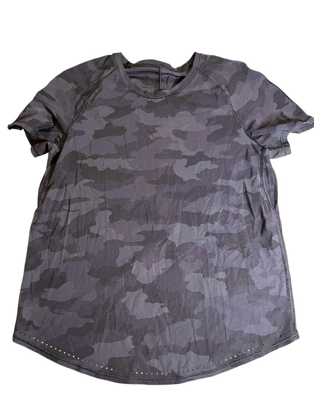 Lululemon Gray Camo Short Sleeve Athletic Tee. Lightweight 
Size small or 6